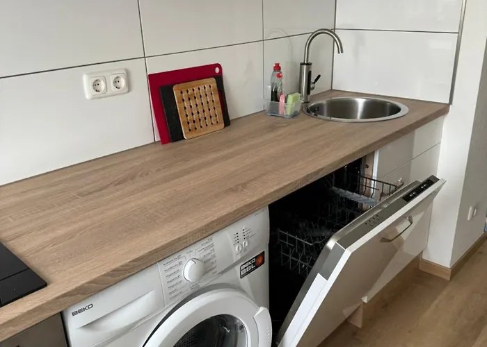 Lejlighed City-see *